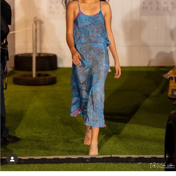 Perry Walker Dresses & Skirts - The Paige Elegant Blue Paisley Silk Maxi Dress